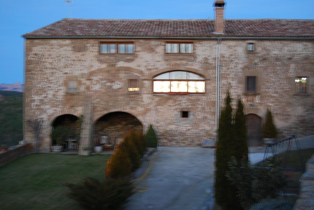 Casa Angrill Hotel Oliana Екстериор снимка