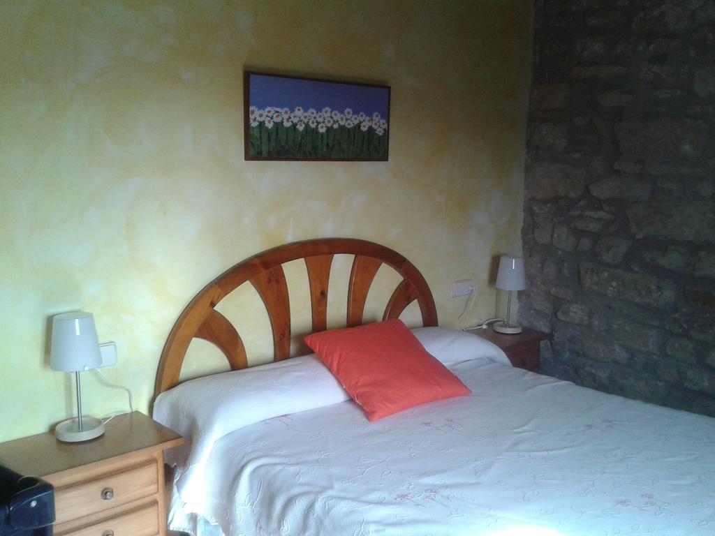 Casa Angrill Hotel Oliana Стая снимка