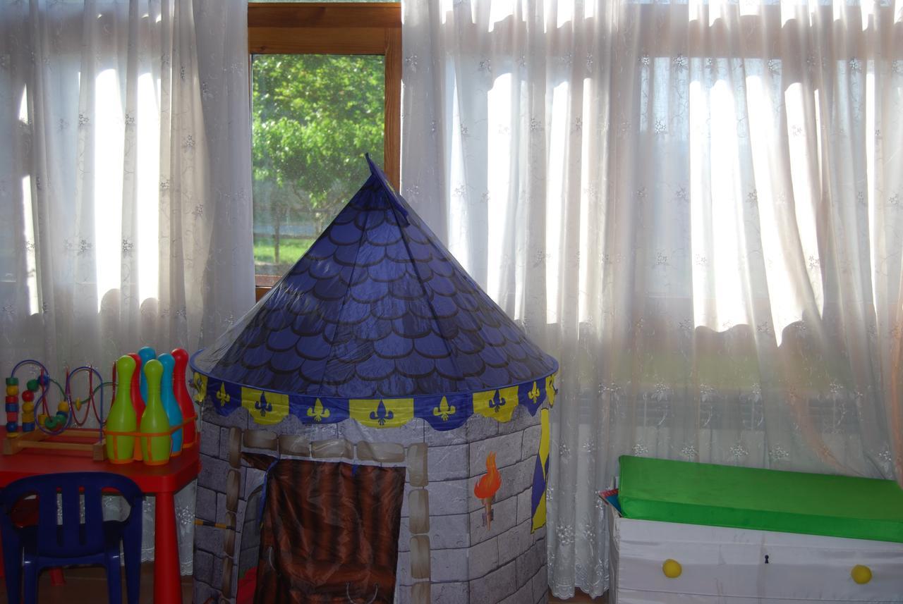 Casa Angrill Hotel Oliana Екстериор снимка
